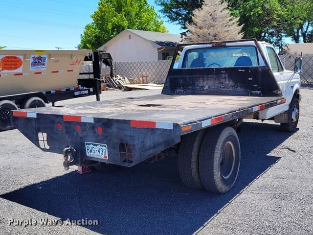 Image of Ford F-450 equipment image 4