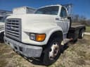 1997 Ford F-700 Image