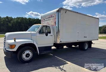 Main image Ford F-800