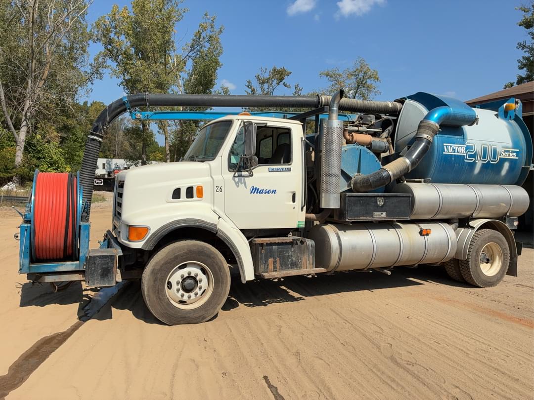 Image of Ford L8501 Primary image