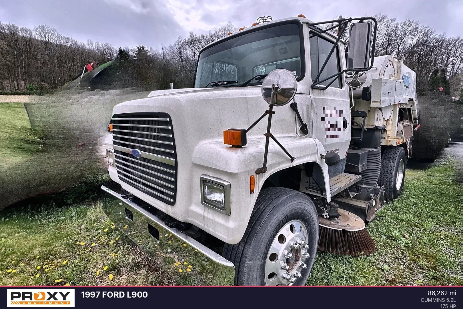 1997 Ford L9000 Equipment Image0