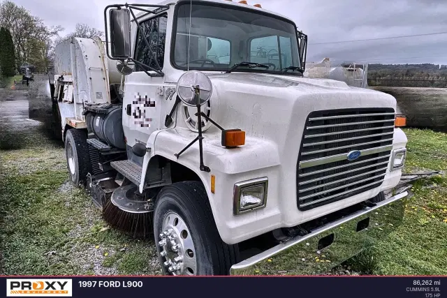 Image of Ford L9000 equipment image 3
