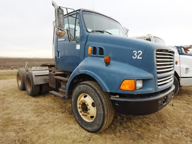 Image of Ford Louisville equipment image 1