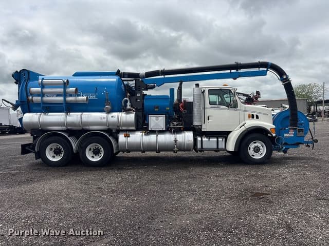Image of Ford LT8501 equipment image 3