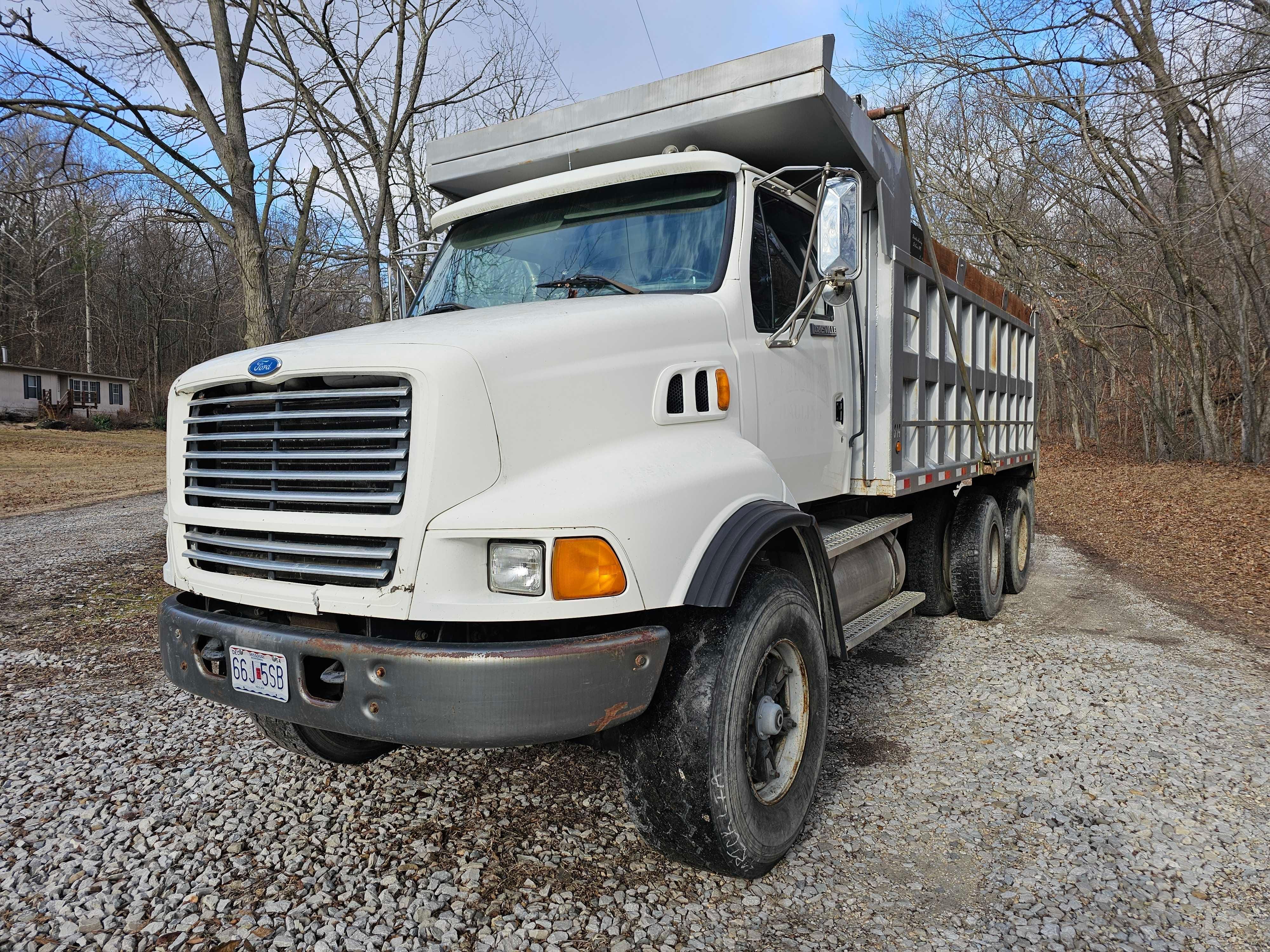 SOLD - 1997 Ford LT9513 Lot No. 12075 Other Equipment with 359,749