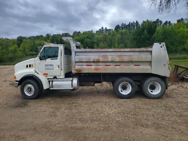 Image of Ford LT9513 equipment image 1