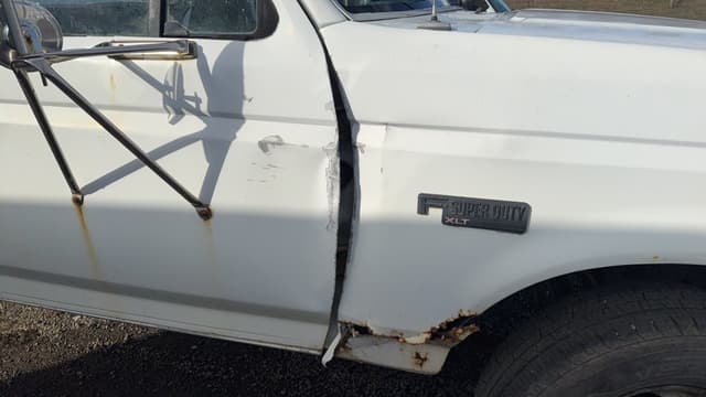 Image of Ford Super Duty equipment image 4