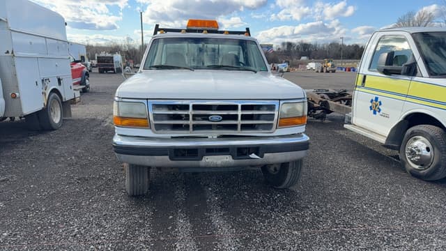 Image of Ford Super Duty equipment image 1