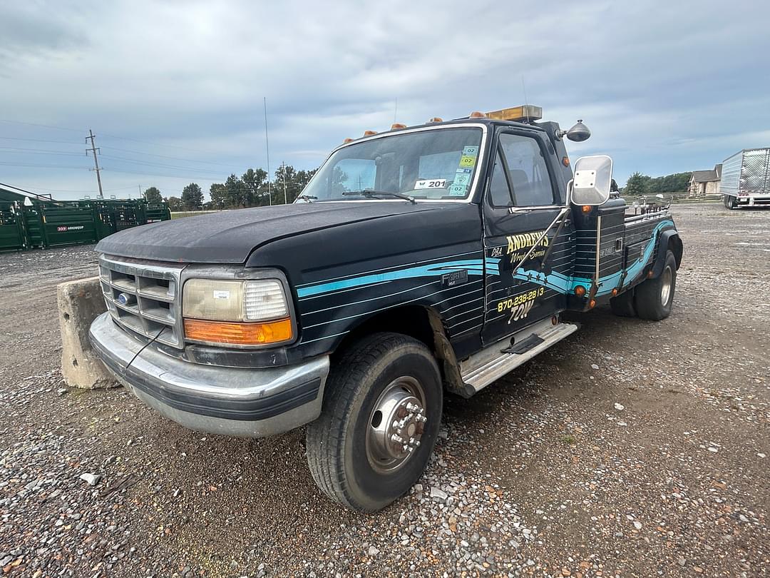 Image of Ford Super Duty Primary image