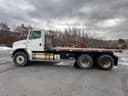 1997 Freightliner FL112 Image