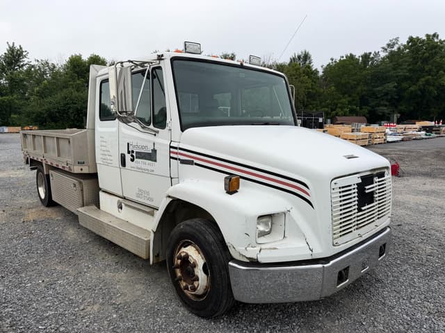 Image of Freightliner FL60 equipment image 1