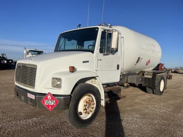 Main image Freightliner FL70