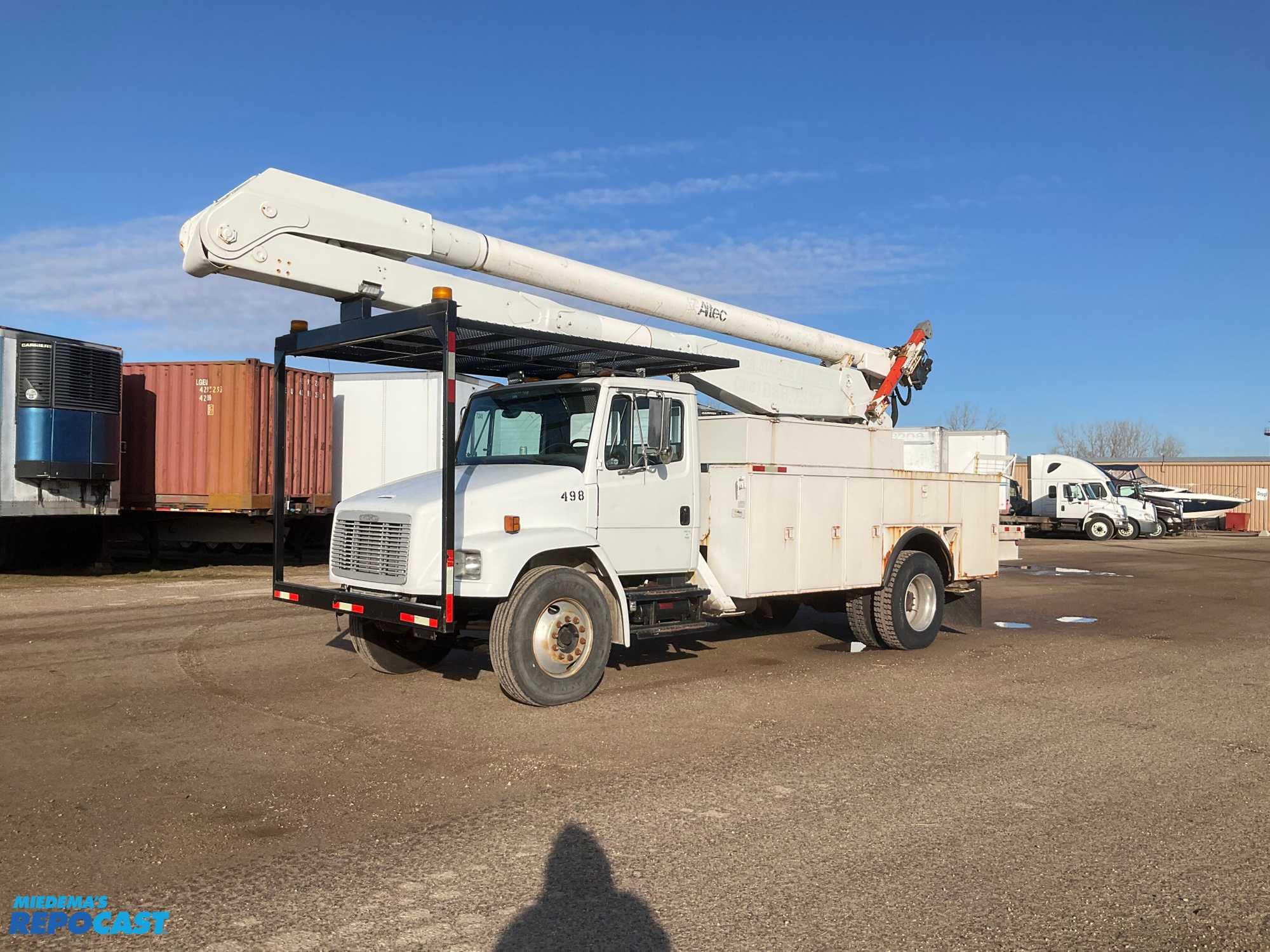 Main image Freightliner FL70