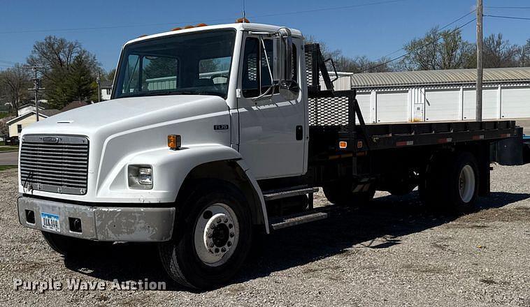 Image of Freightliner FL70 Primary image