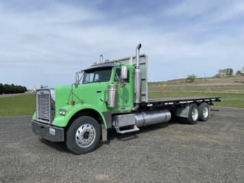 Main image Freightliner FLD120