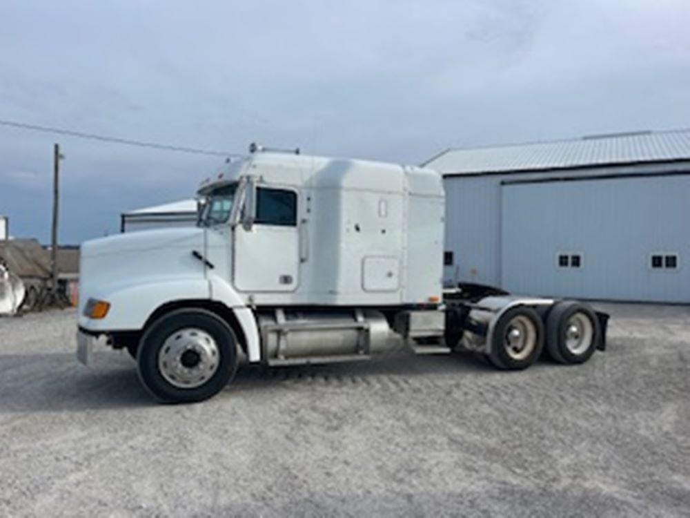 Main image Freightliner FLD120