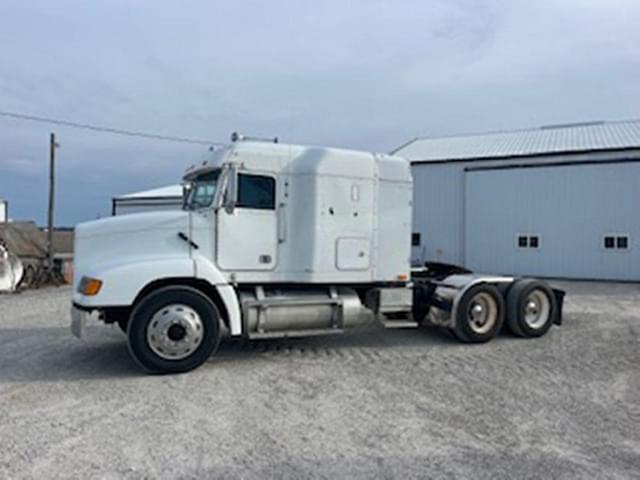 Thumbnail image Freightliner FLD120 0
