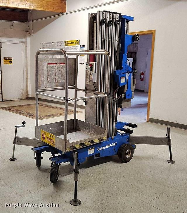 Image of Genie AWP-30S equipment image 4