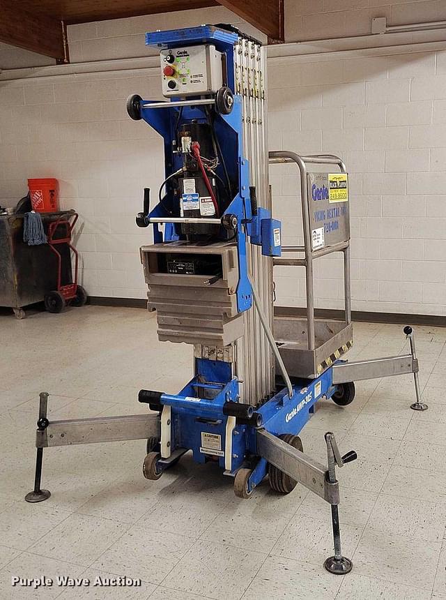 Image of Genie AWP-30S equipment image 1
