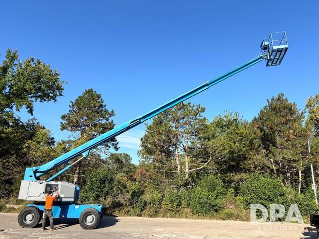 Image of Genie S-60 equipment image 1