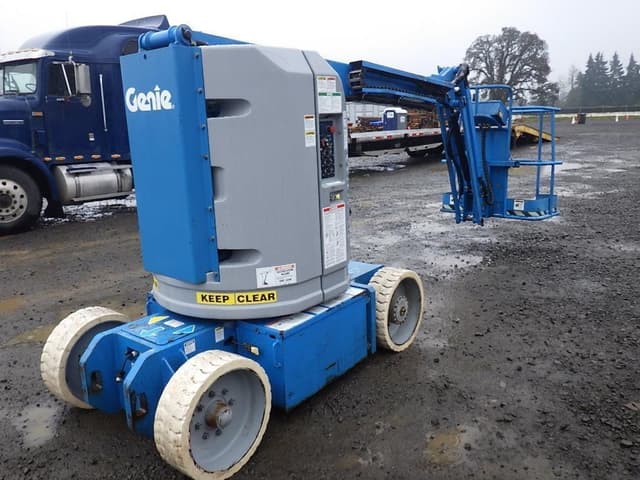 Image of Genie Z-30/20N equipment image 4