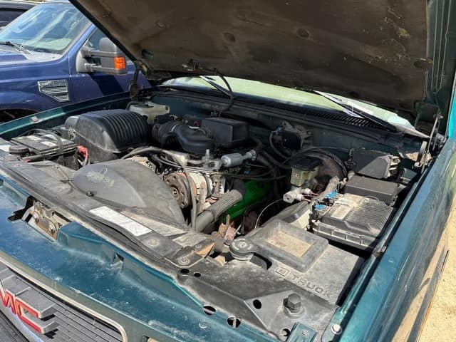Image of GMC 1500 equipment image 4