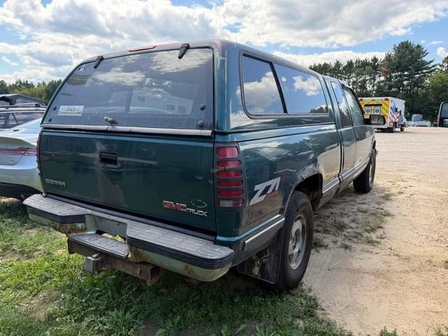 Image of GMC 1500 equipment image 2