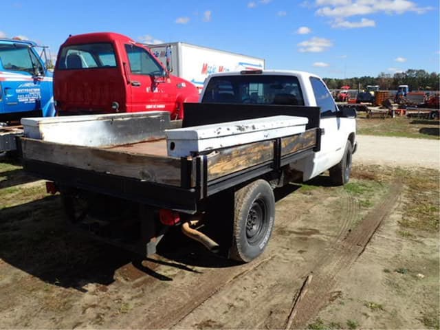 Image of GMC 2500 equipment image 2