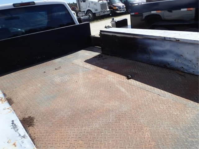 Image of GMC 2500 equipment image 4