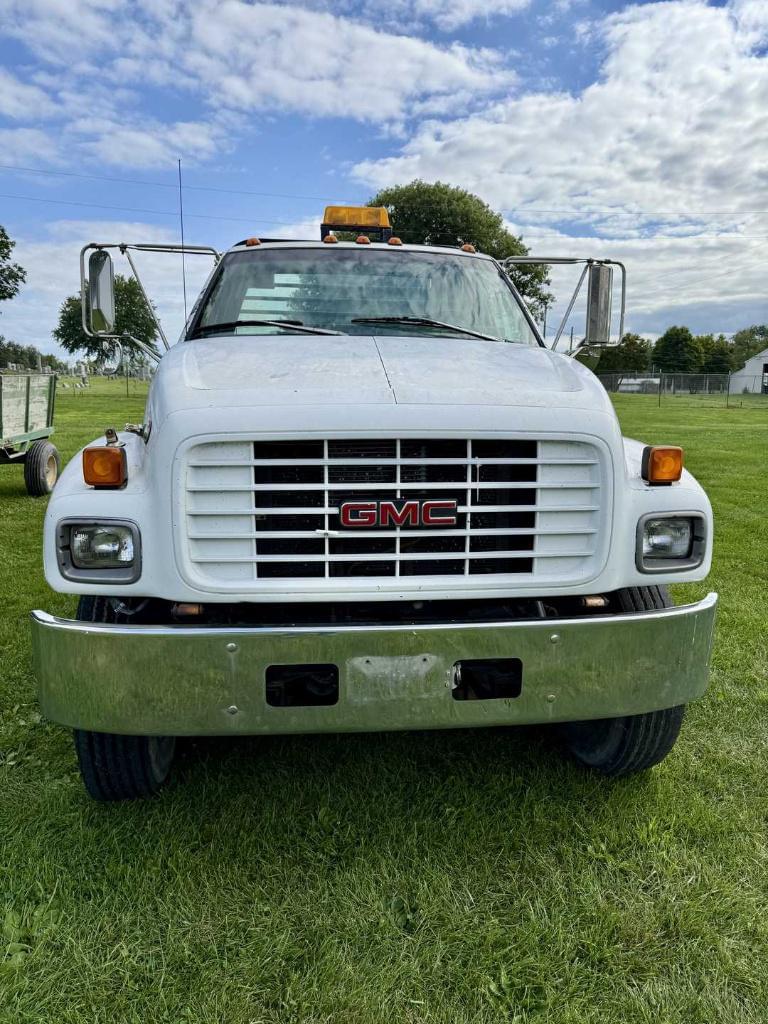 Image of GMC C-Series Image 0