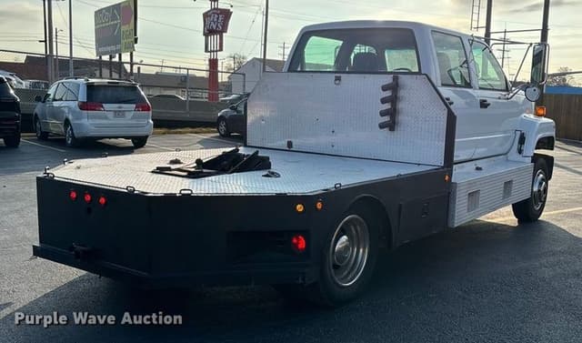 Image of GMC C6500 equipment image 4