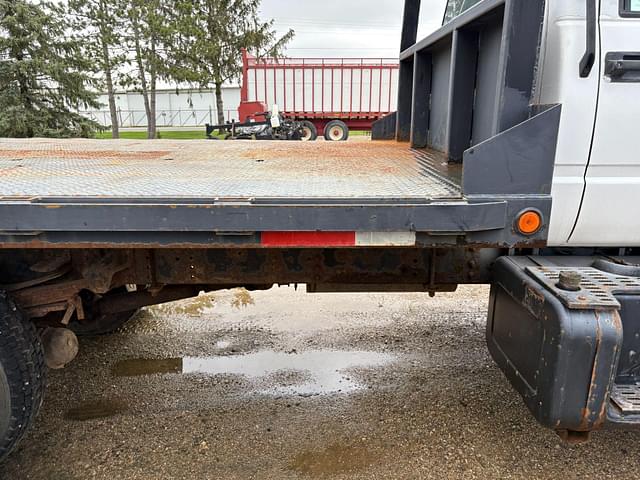 Image of GMC C6500 equipment image 4