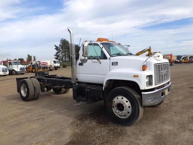 Image of GMC C6500 equipment image 1