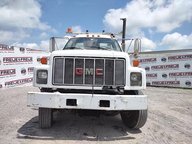 Image of GMC C7 equipment image 1