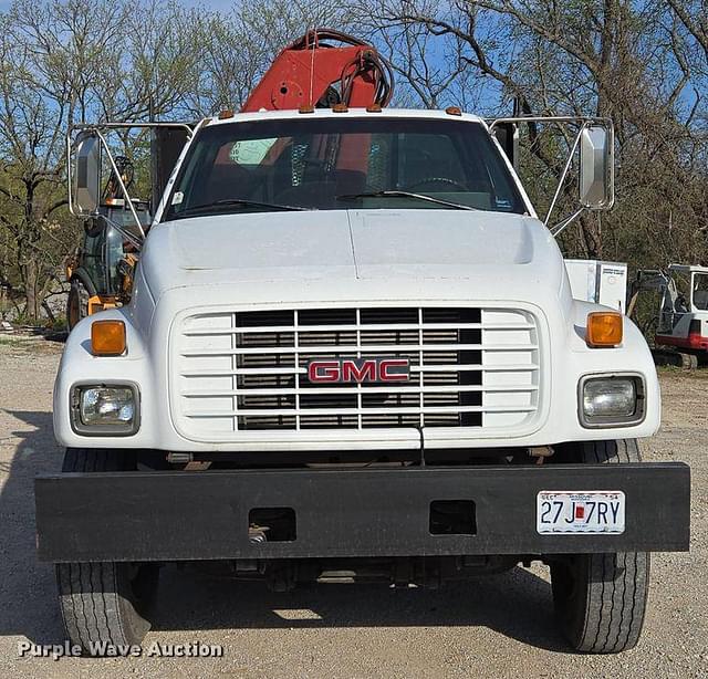 Image of GMC C7500 equipment image 1