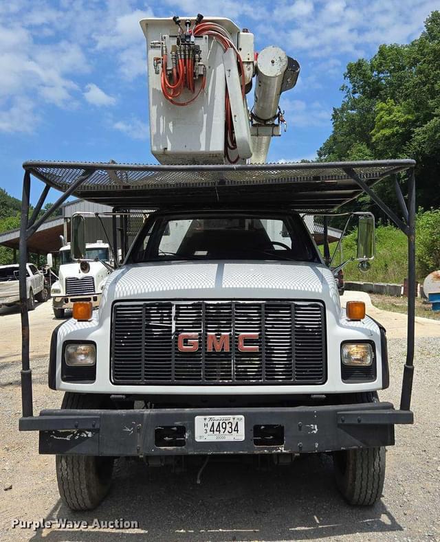 Image of GMC C7500 equipment image 1