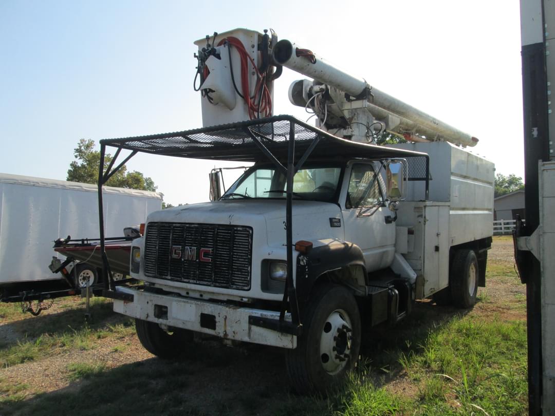 Image of GMC C7500 Primary image