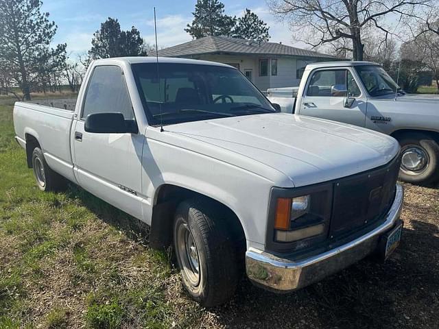 Image of GMC 1500 equipment image 2