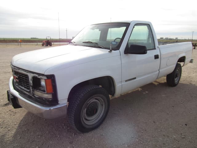 Image of GMC 2500 equipment image 2