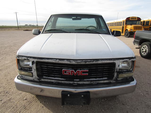 Image of GMC 2500 equipment image 1