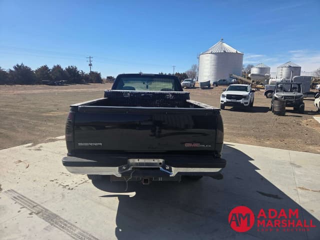 Image of GMC 2500 equipment image 4