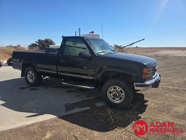 Image of GMC 2500 equipment image 1