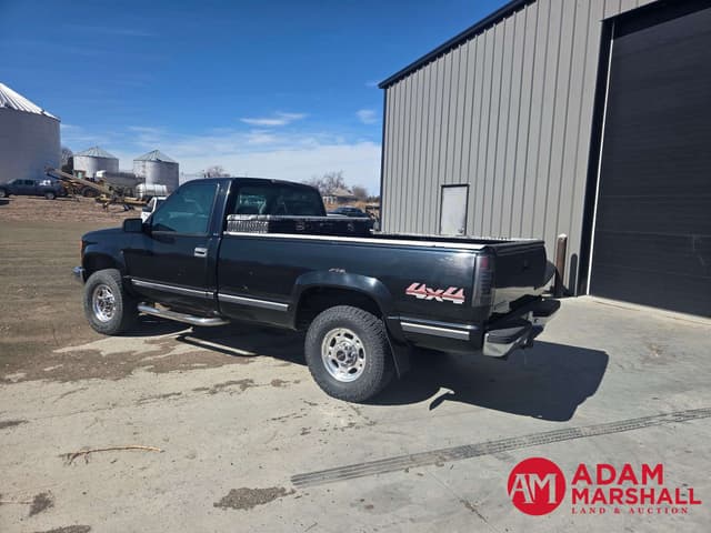 Image of GMC 2500 equipment image 3