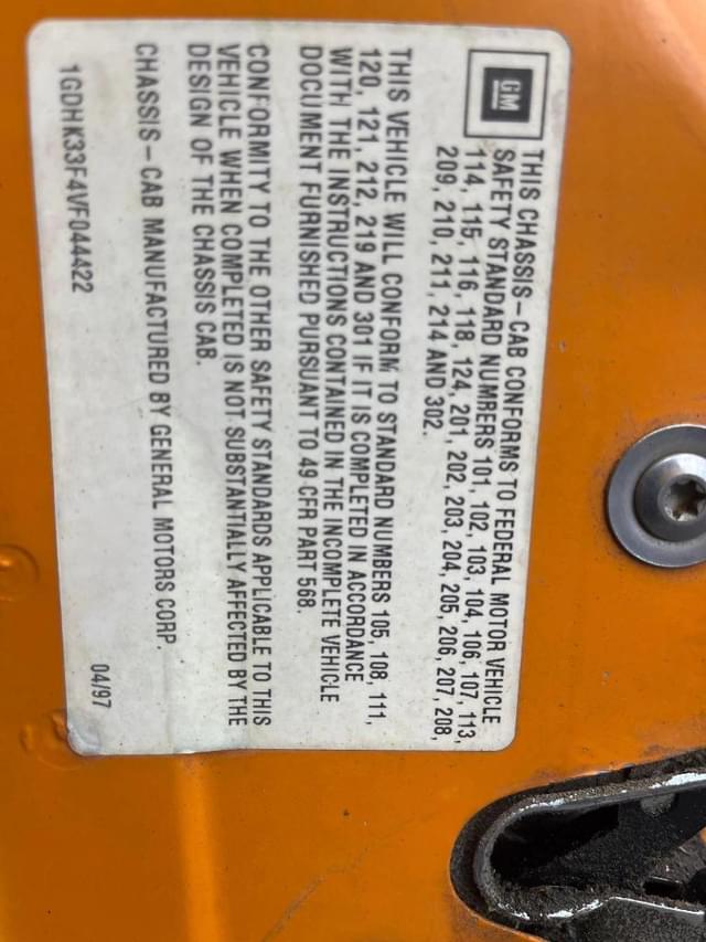 Image of GMC 3500 equipment image 4