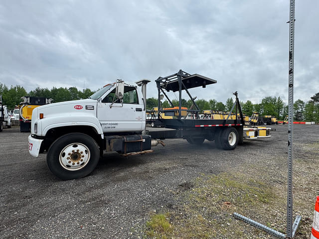 Image of GMC C6500 equipment image 1