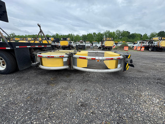 Image of GMC C6500 equipment image 4