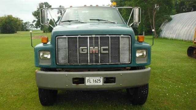 Image of GMC Topkick C7500 equipment image 4