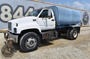 Main image GMC Topkick C7500