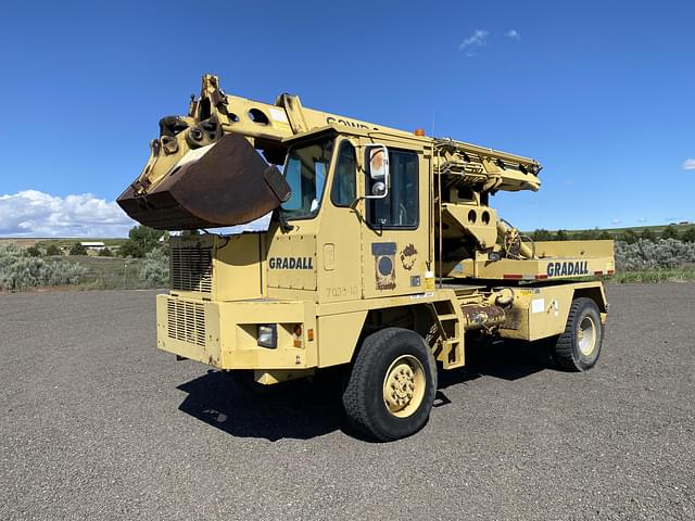 Image of Gradall G3WD Excavator equipment image 1