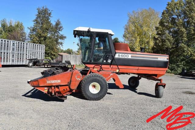 Image of Hesston 8400 equipment image 1